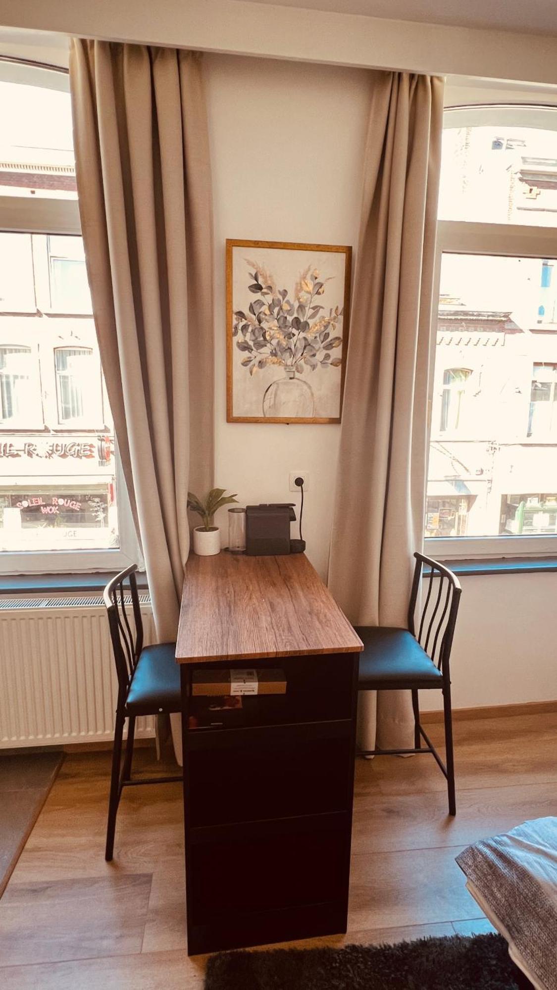 Salzinneschezsoi Namen Buitenkant foto